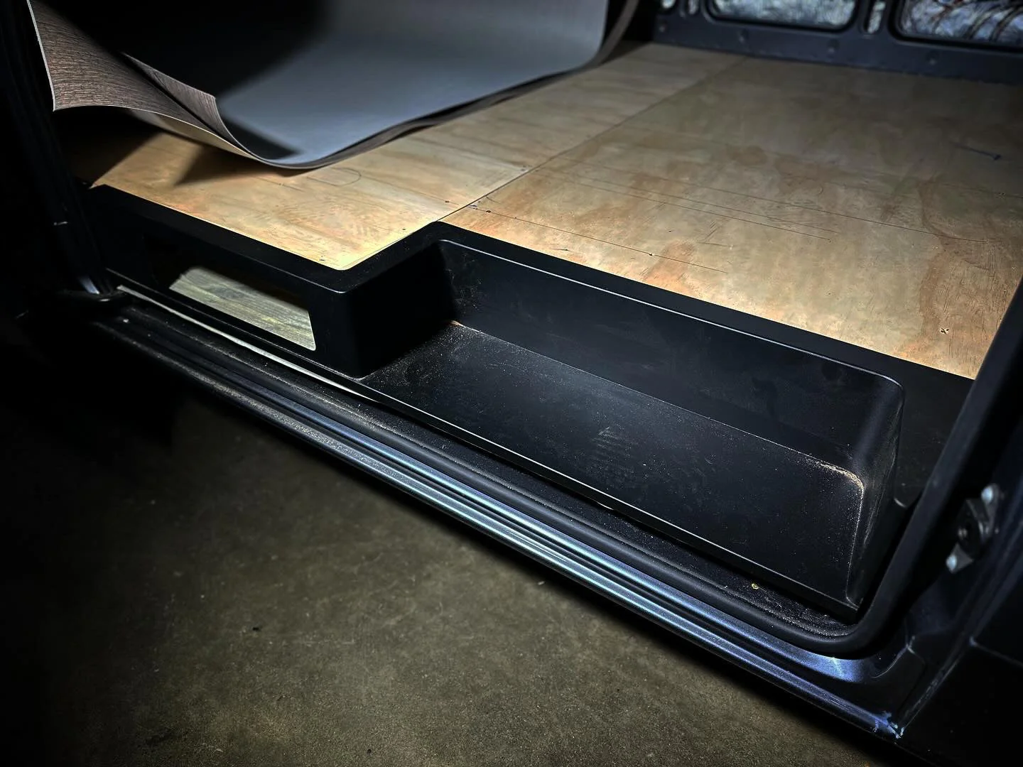 2019+ Sprinter Sliding Door Storage Step - Image 4