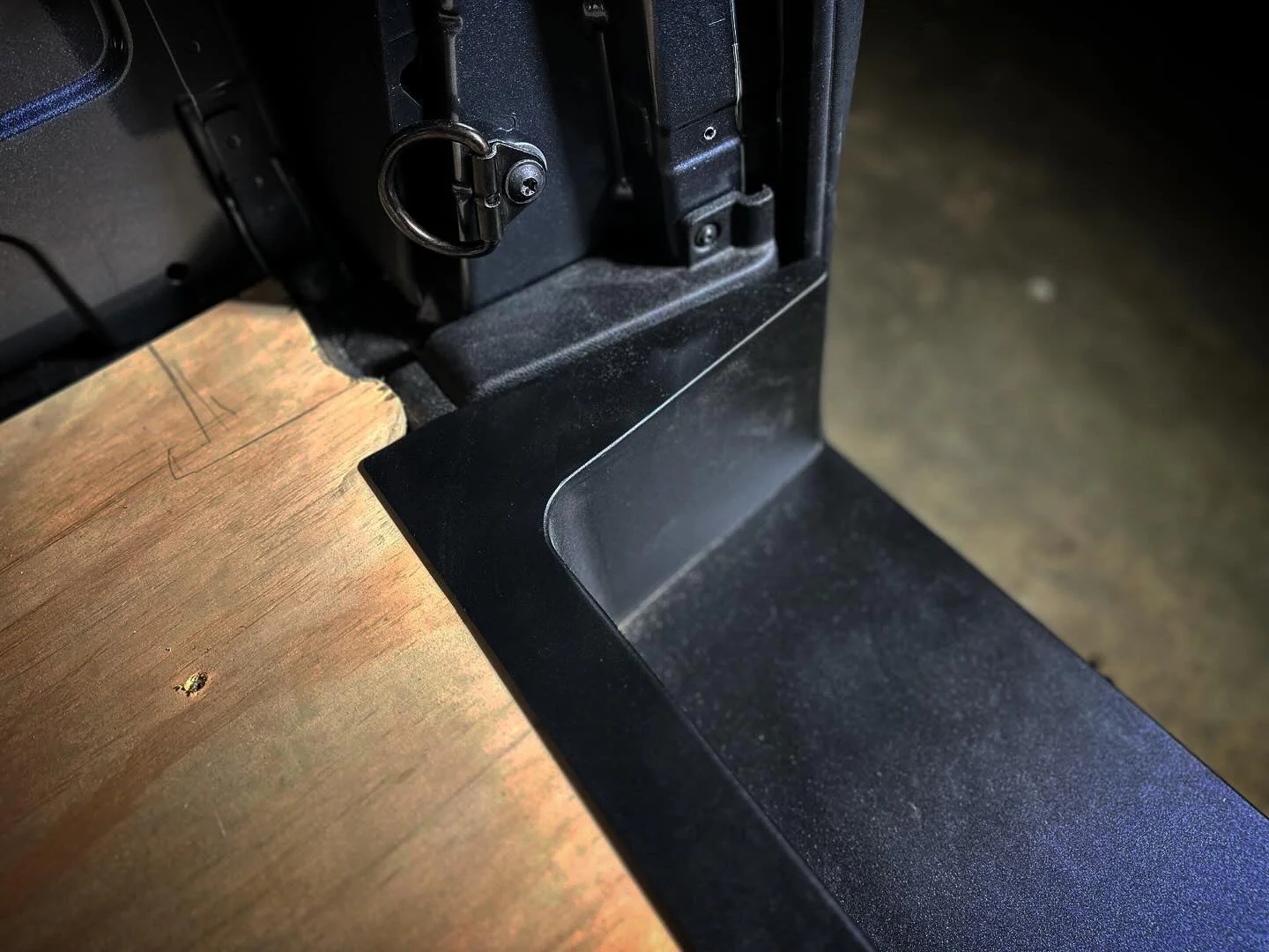 2019+ Sprinter Sliding Door Storage Step - Image 5