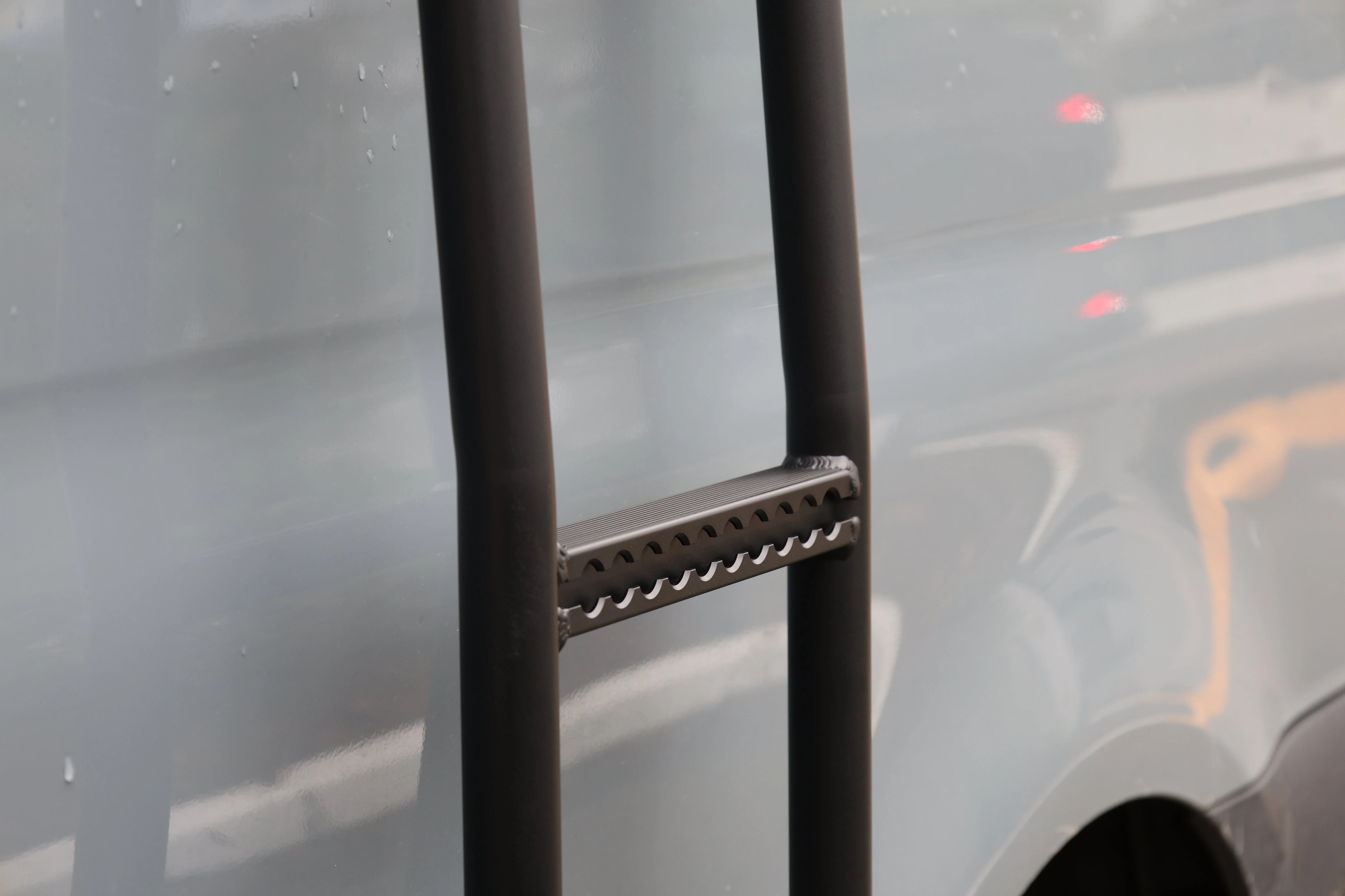 Aluminum Sprinter Side Ladder - High Roof - Image 10