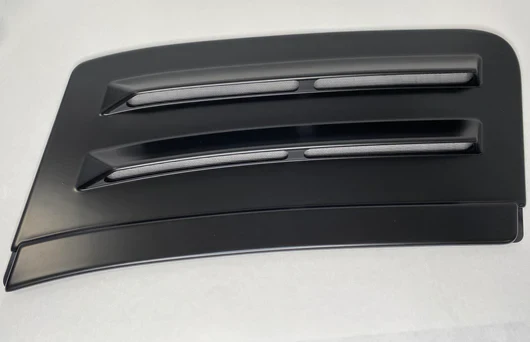 Bug Barrier / Sprinter Window Vent - Image 3