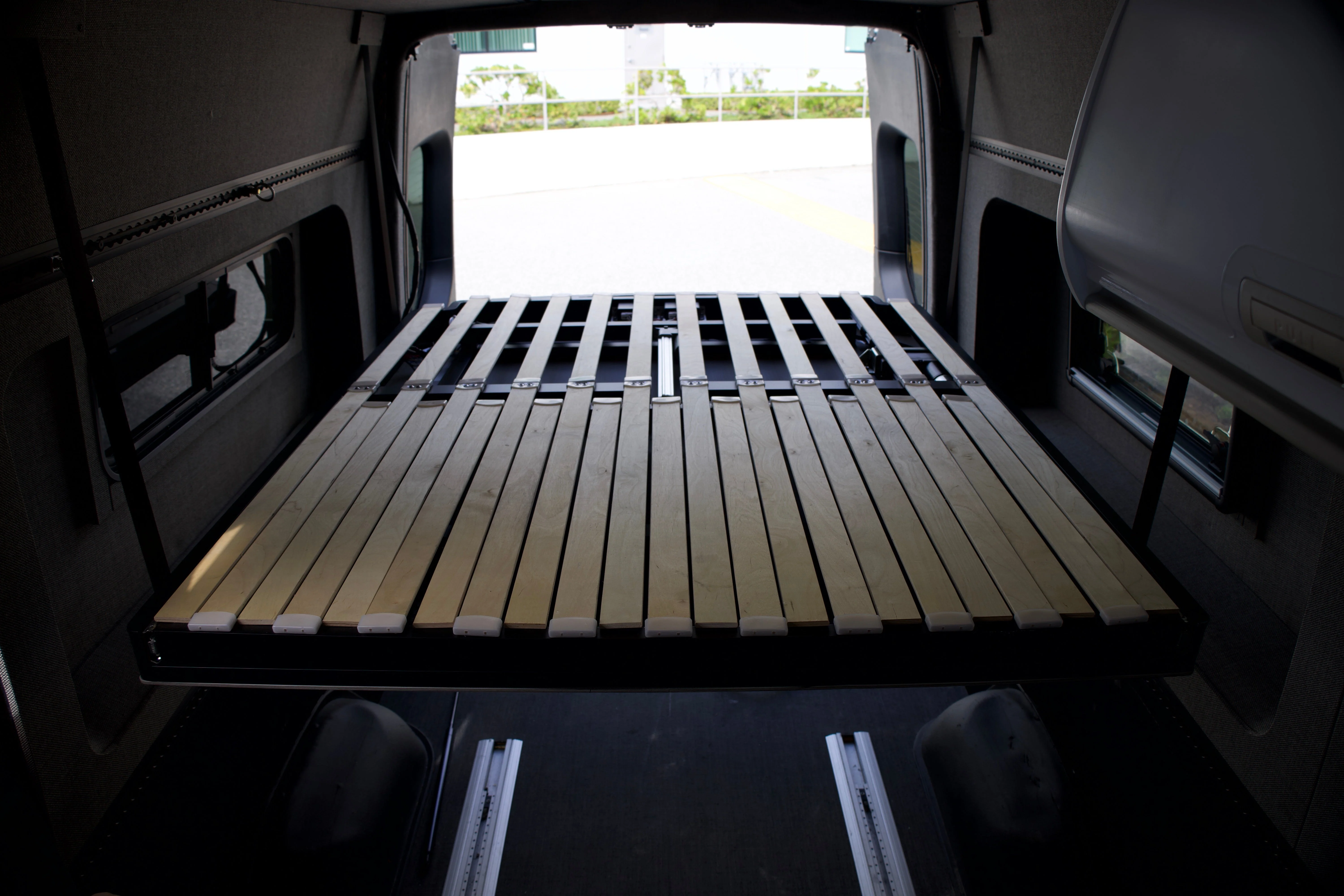 Camper Van Expandable Elevator Bed - Image 14