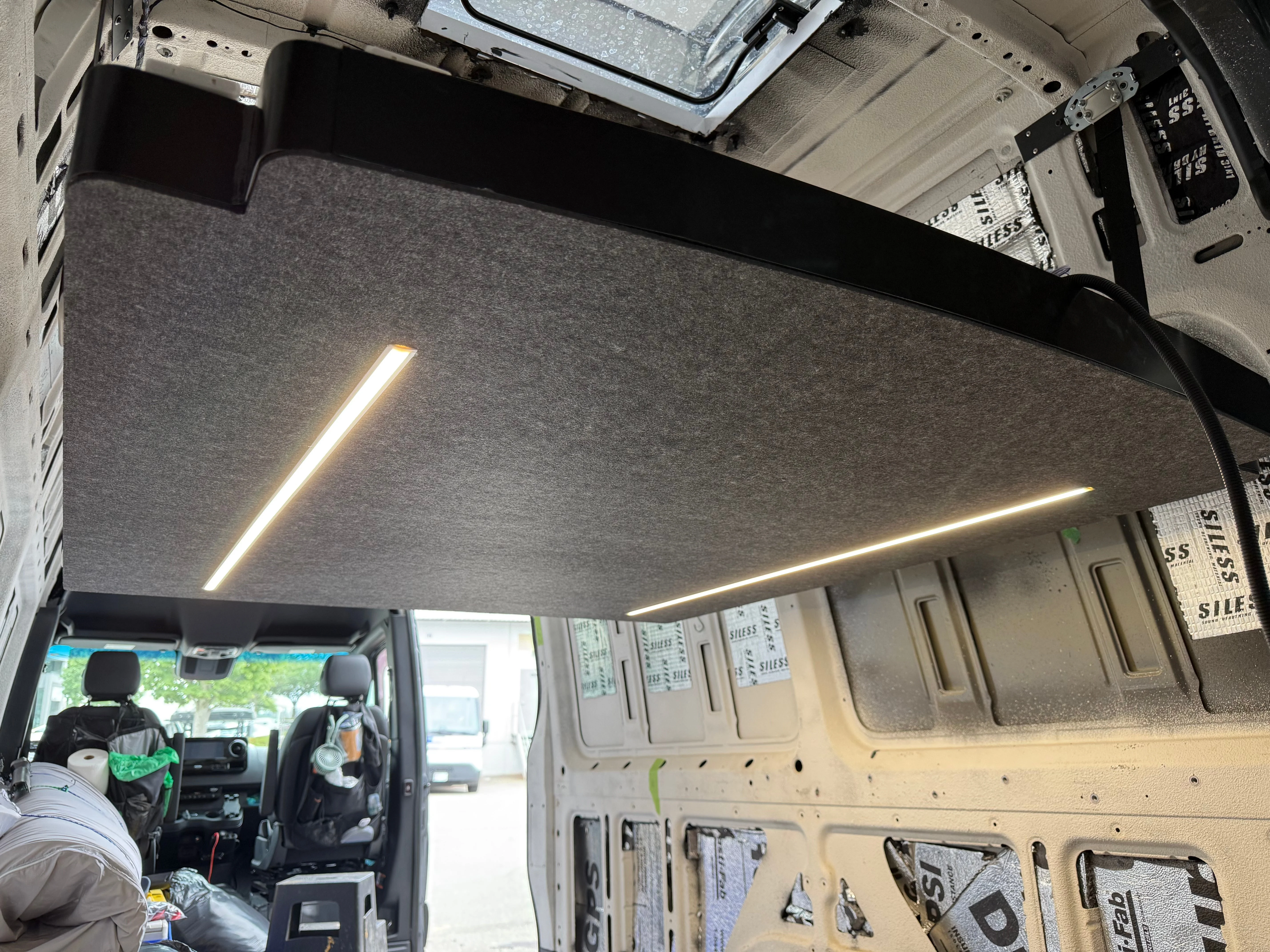 Camper Van Expandable Elevator Bed - Image 27