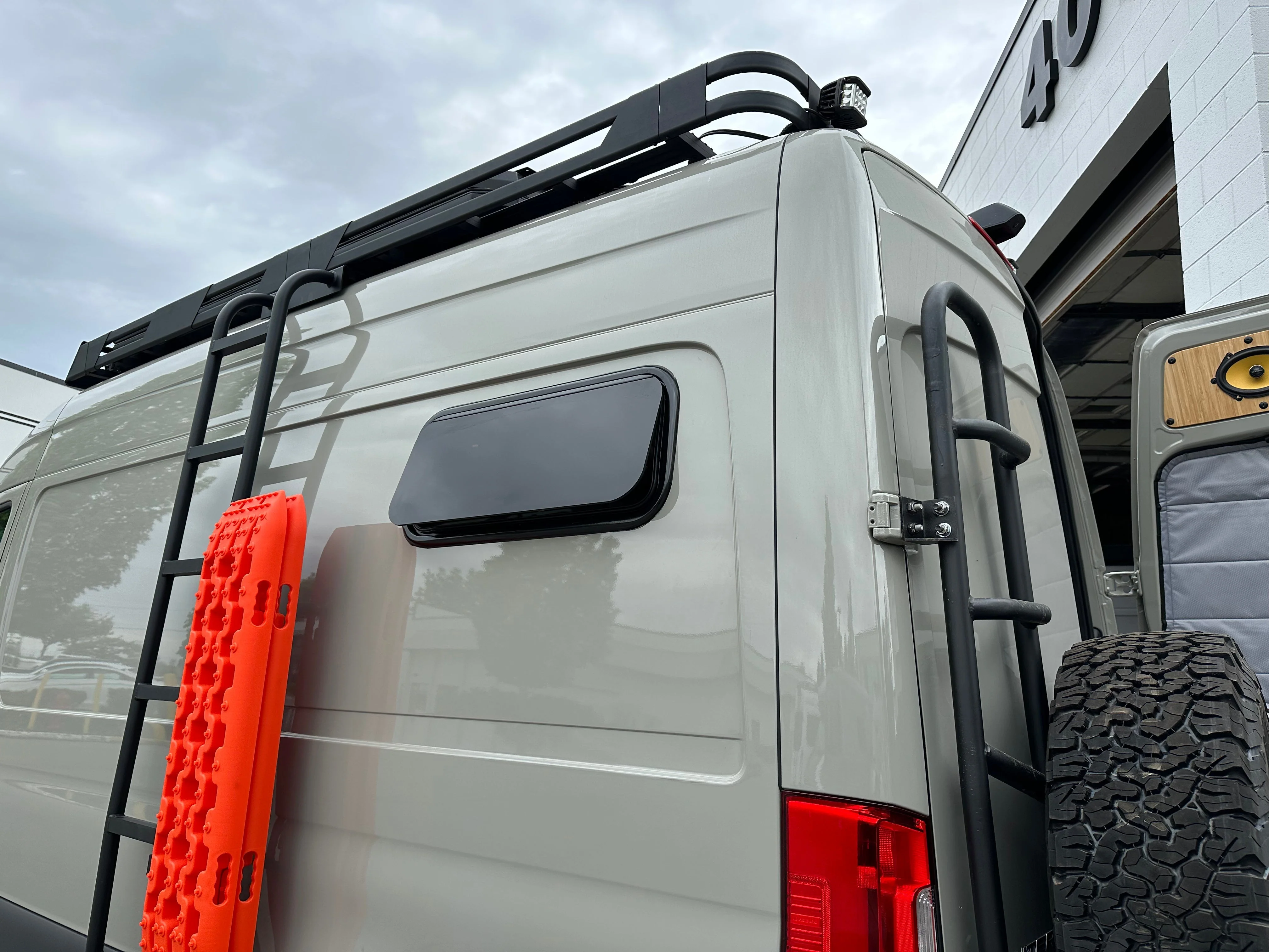 Camper Windows 700mmx300mm/27.56"x11.81" - Image 8