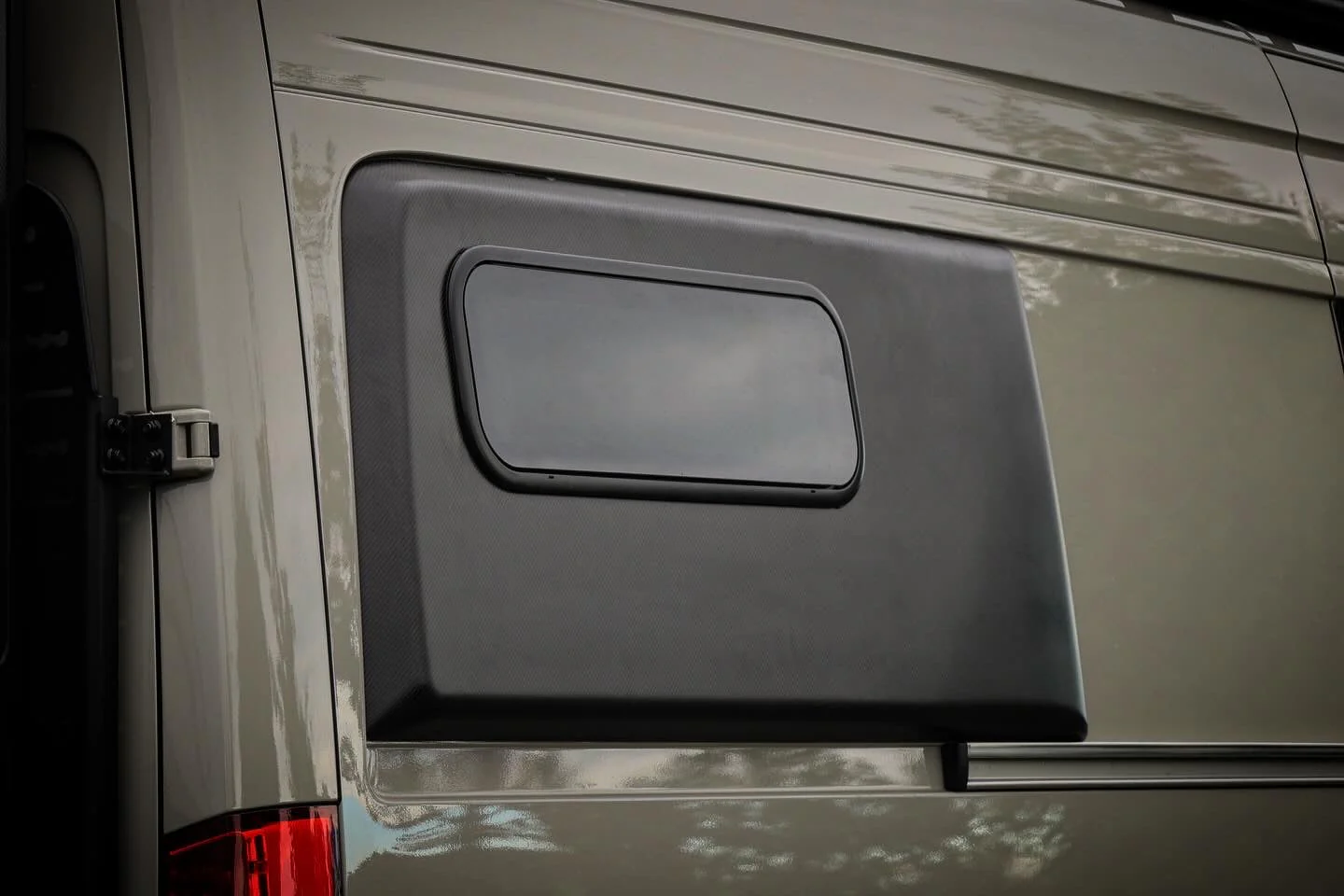 Glass & Acrylic Dual Pane Camper Window AW1033 - Image 9