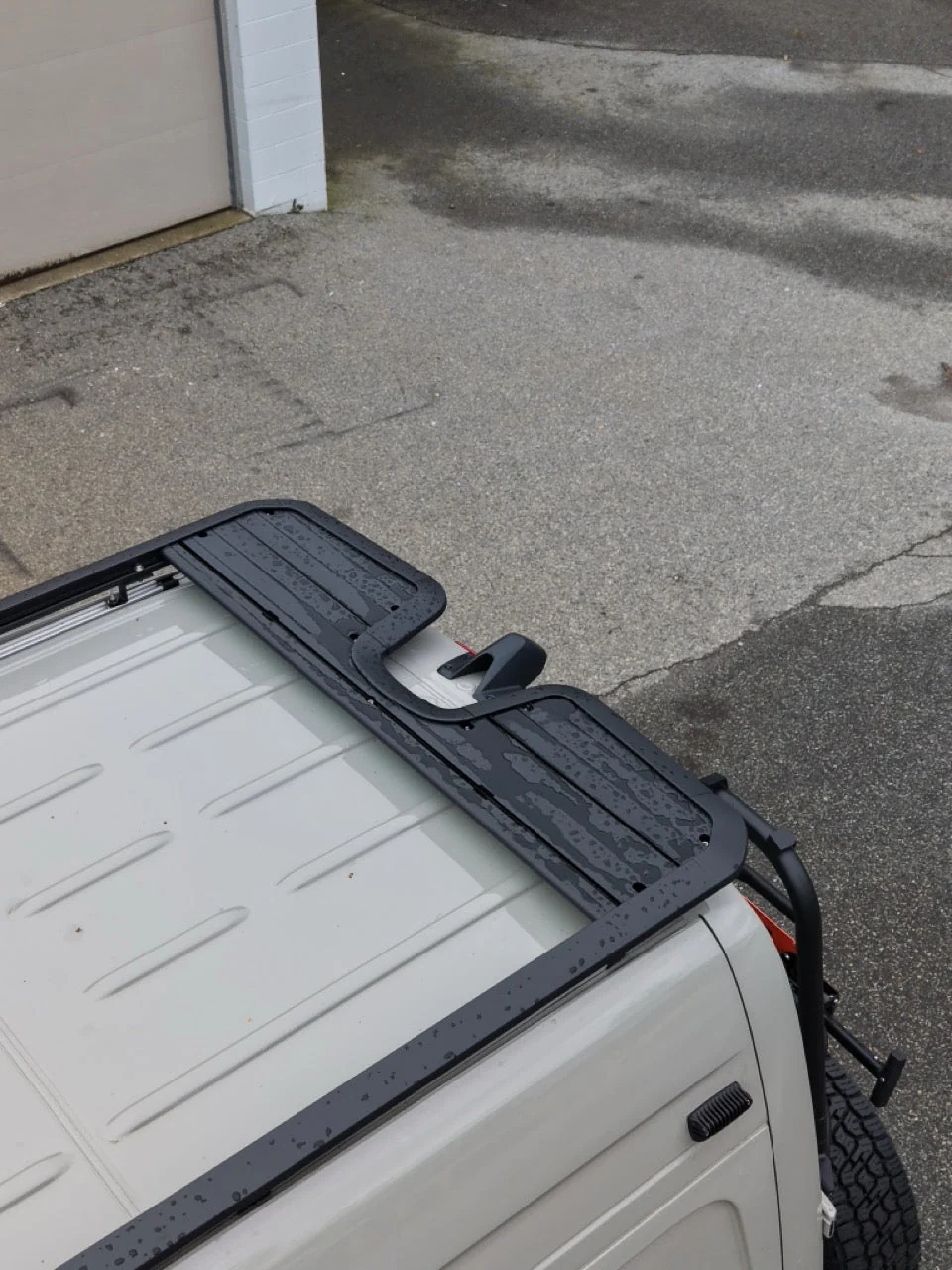 Roamlabx EDGE Roof Rack – Sprinter Low Profile Rack - Image 23