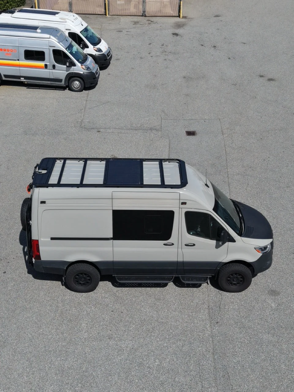 Roamlabx EDGE Roof Rack – Sprinter Low Profile Rack - Image 24