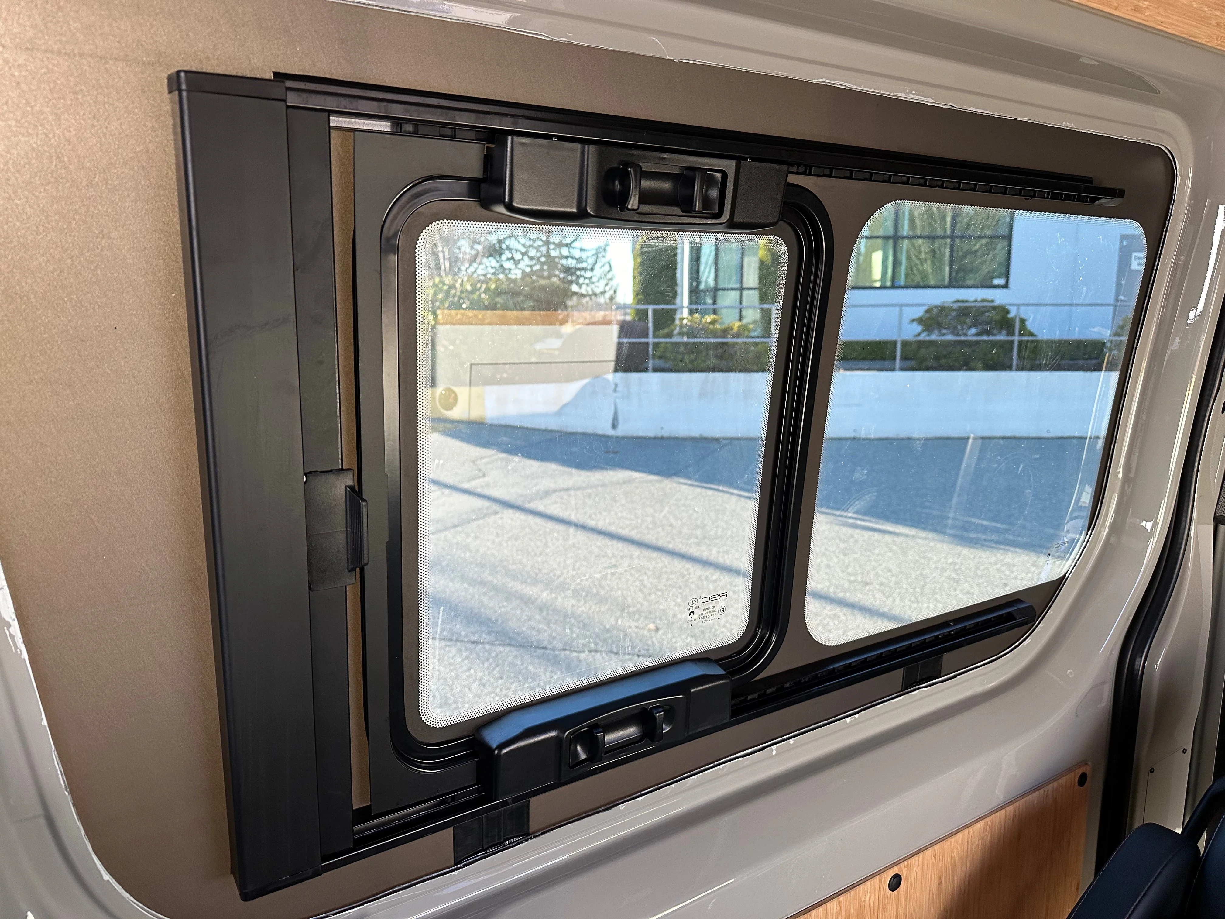 RSC -  Mercedes Sprinter OEM Style Half-Slider Window - Image 7