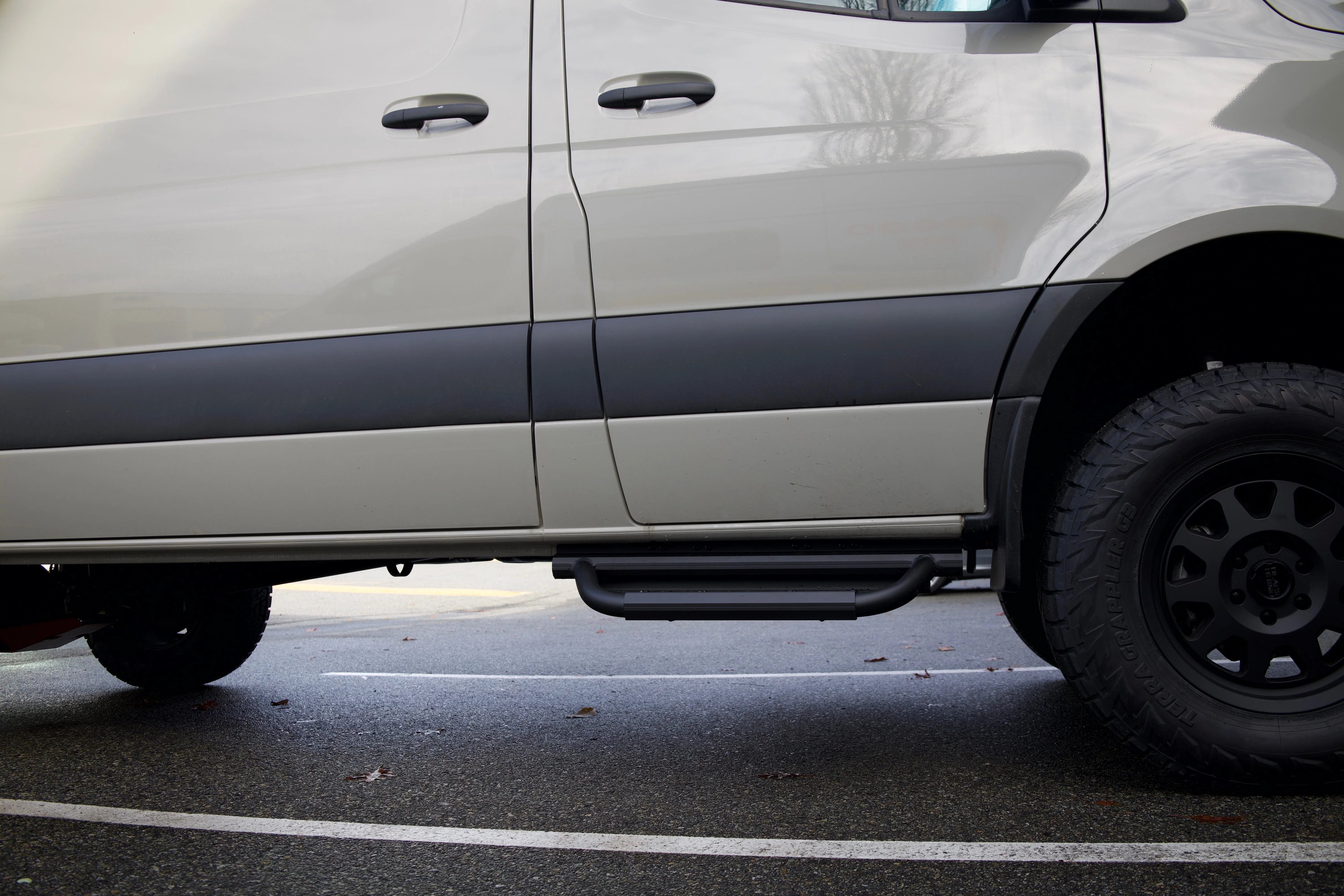 Sprinter Running Boards – Hexagon Series - Image 12