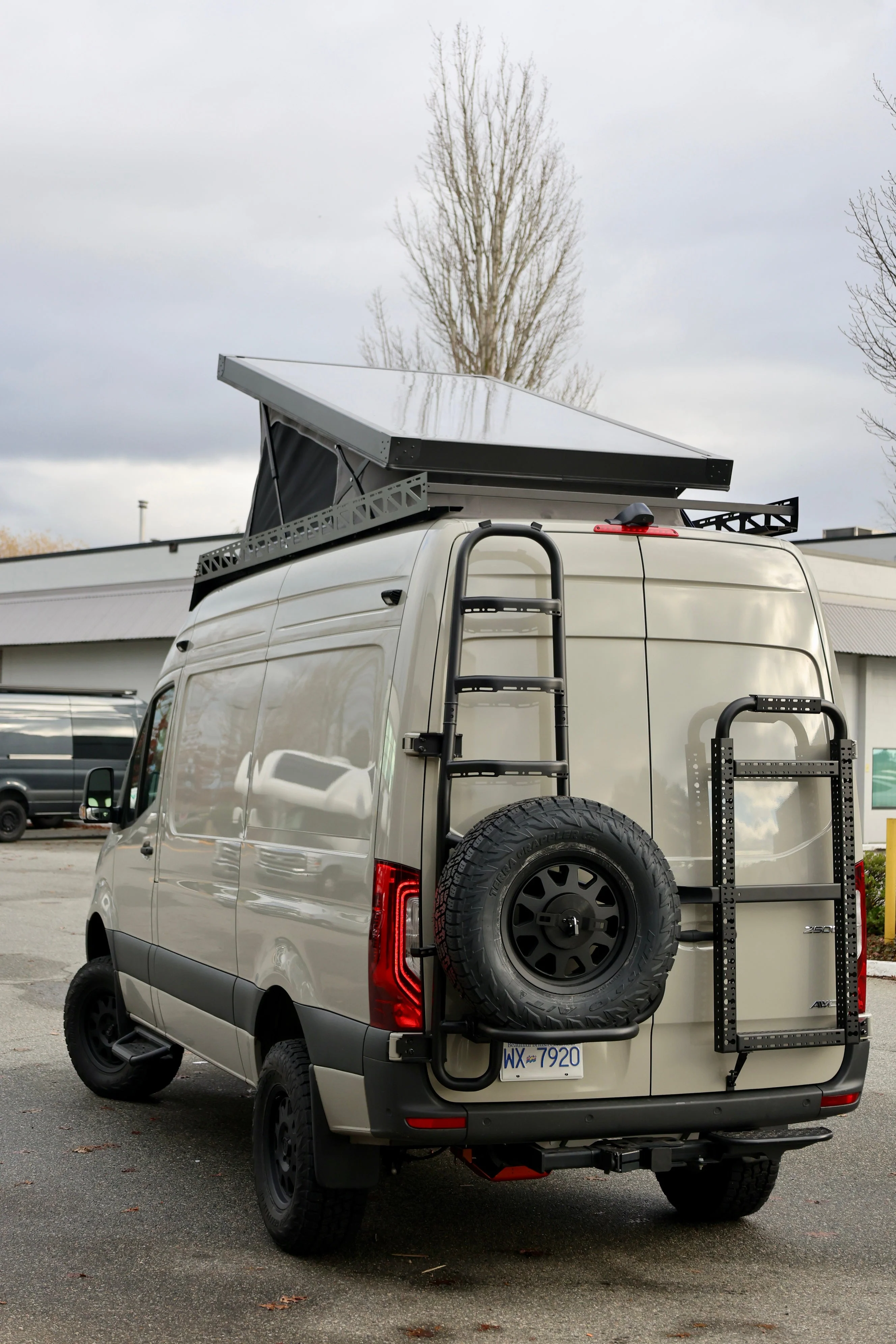 Sprinter Running Boards – Hexagon Series - Image 14