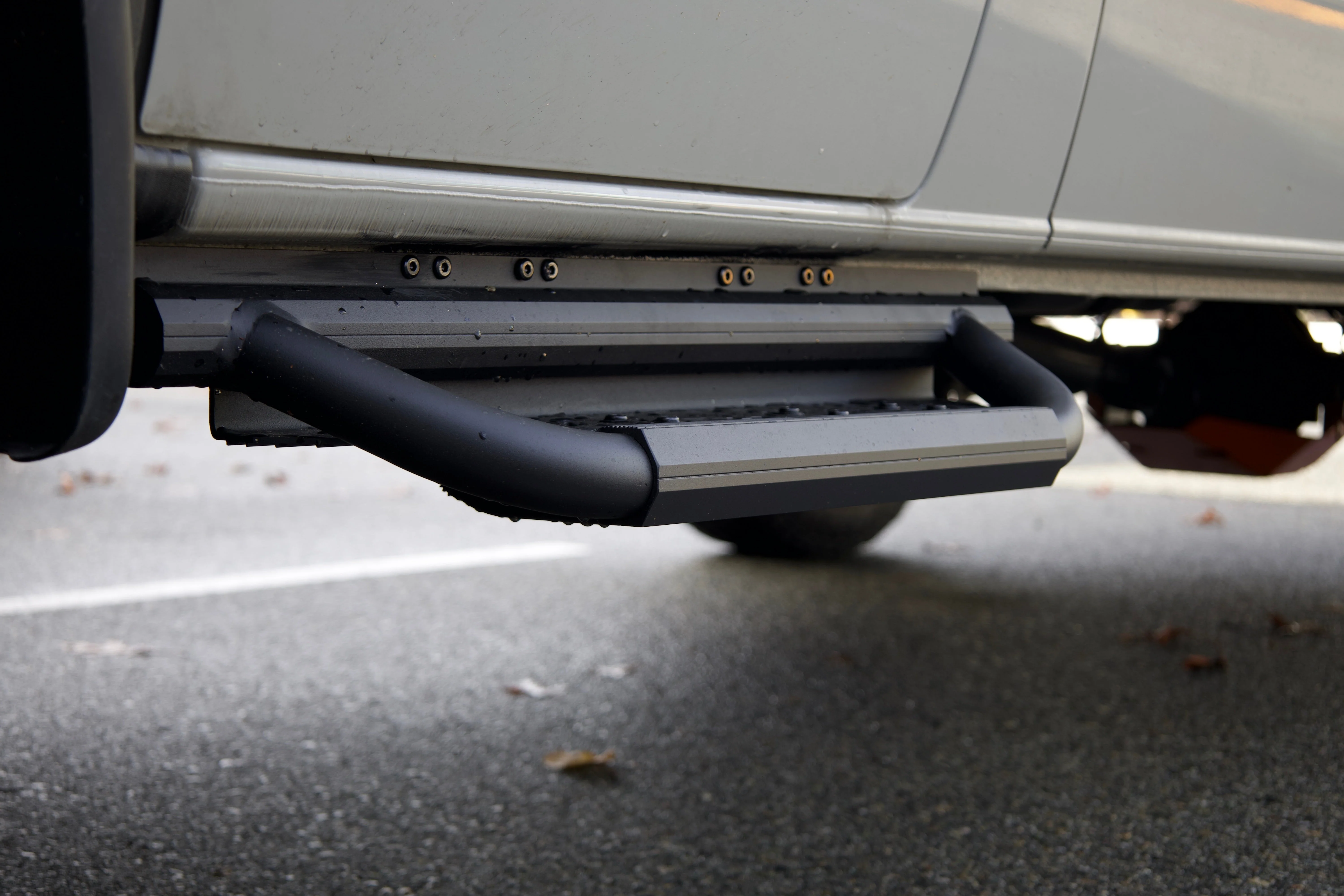 Sprinter Running Boards – Hexagon Series - Image 4