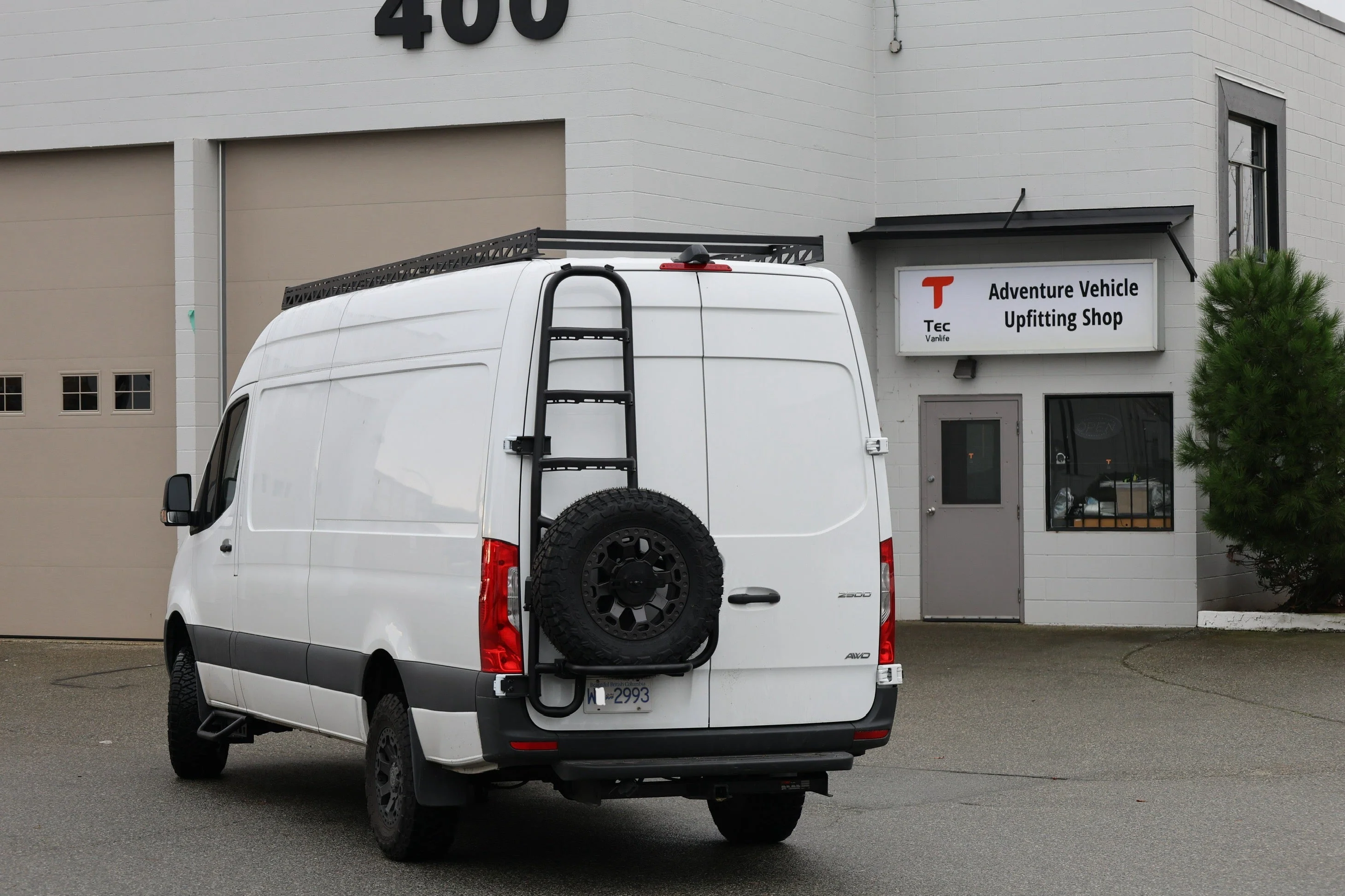Sprinter two-in-one tire ladder carrier - Image 17