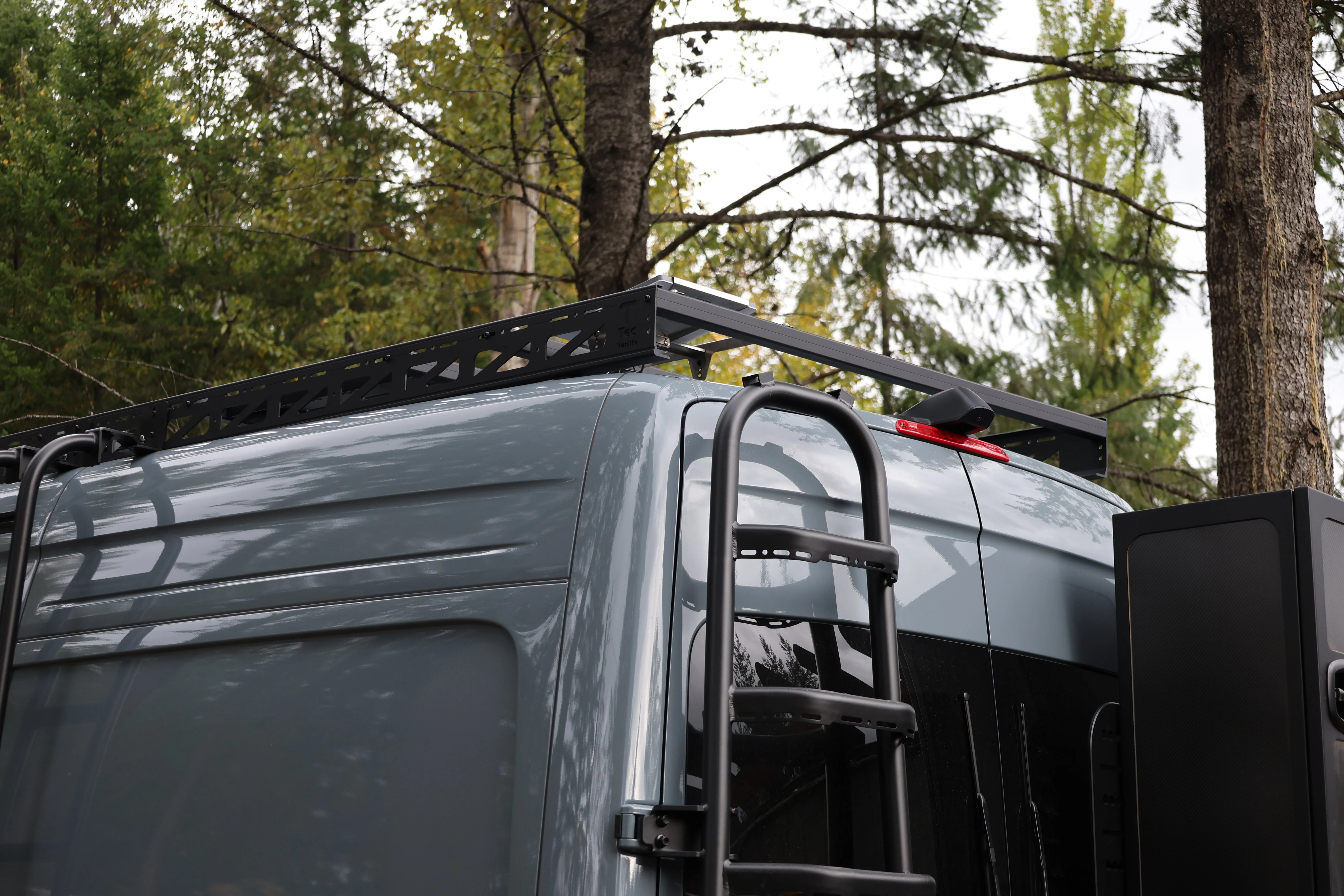 Sprinter two-in-one tire ladder carrier - Image 7