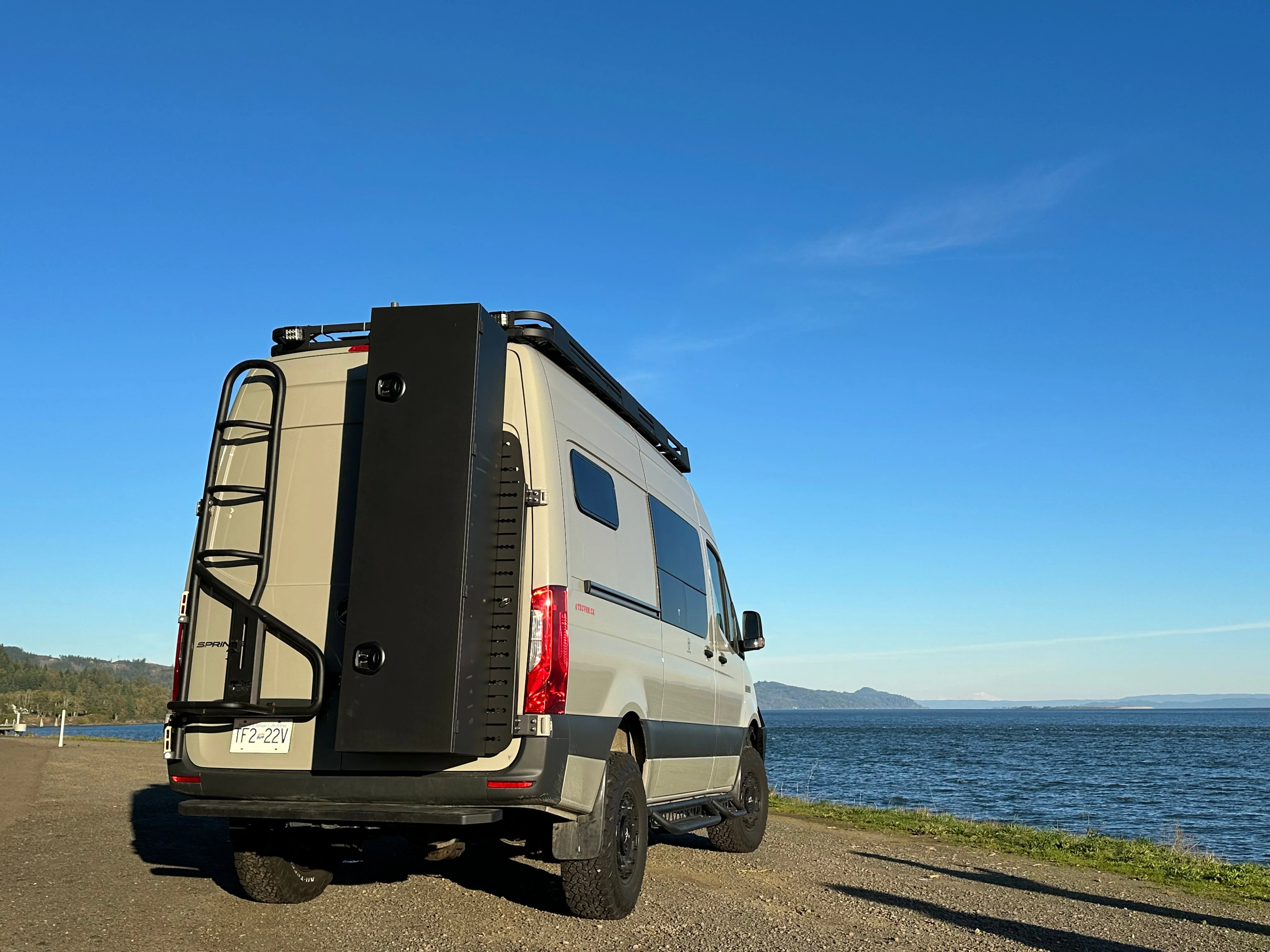 Running Boards - 3-Piece Set for Sprinters - Tec Vanlife - Image 8
